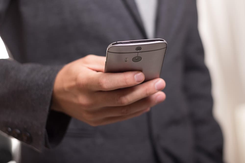 Contact background